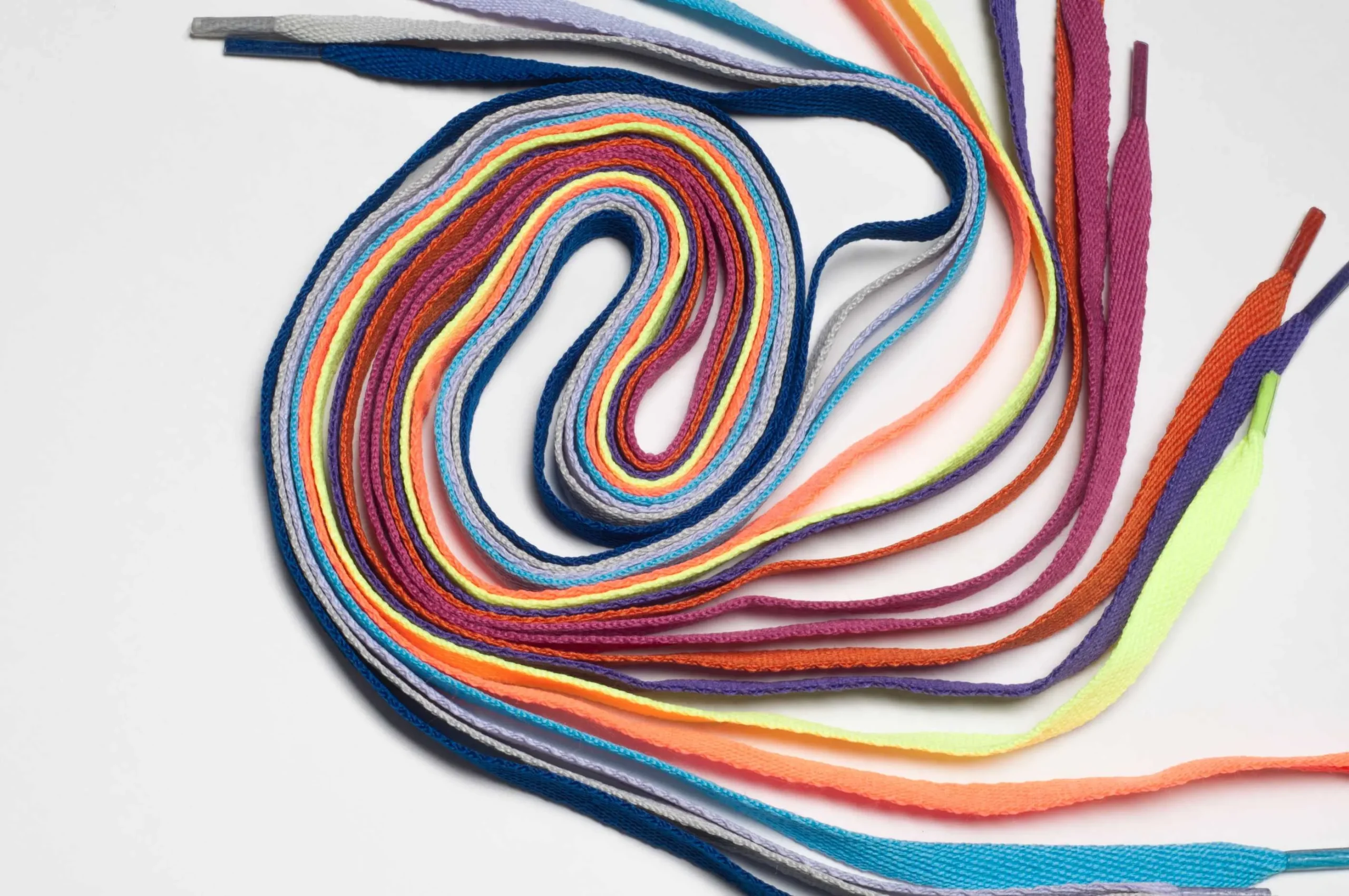 Cordones poliester chatos articulo 64