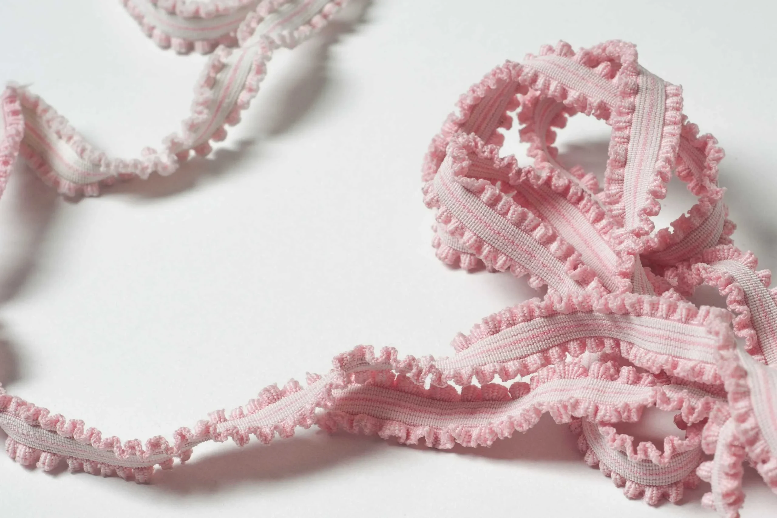 Elastico con voladito